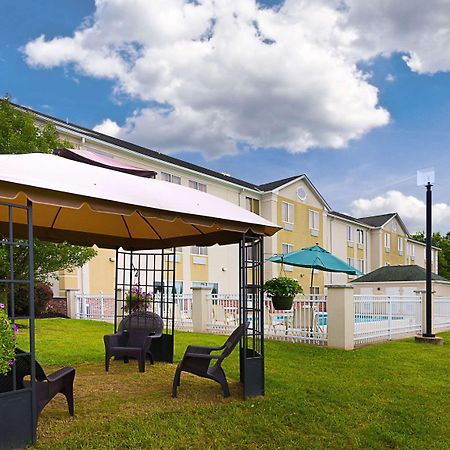 Quality Inn Spring Mills - Martinsburg North Kültér fotó