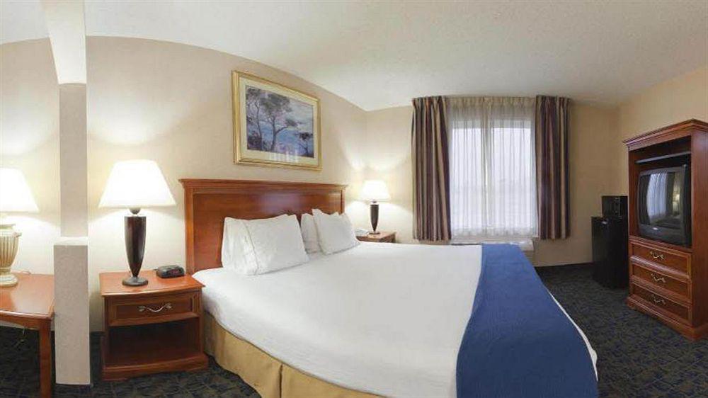 Quality Inn Spring Mills - Martinsburg North Kültér fotó