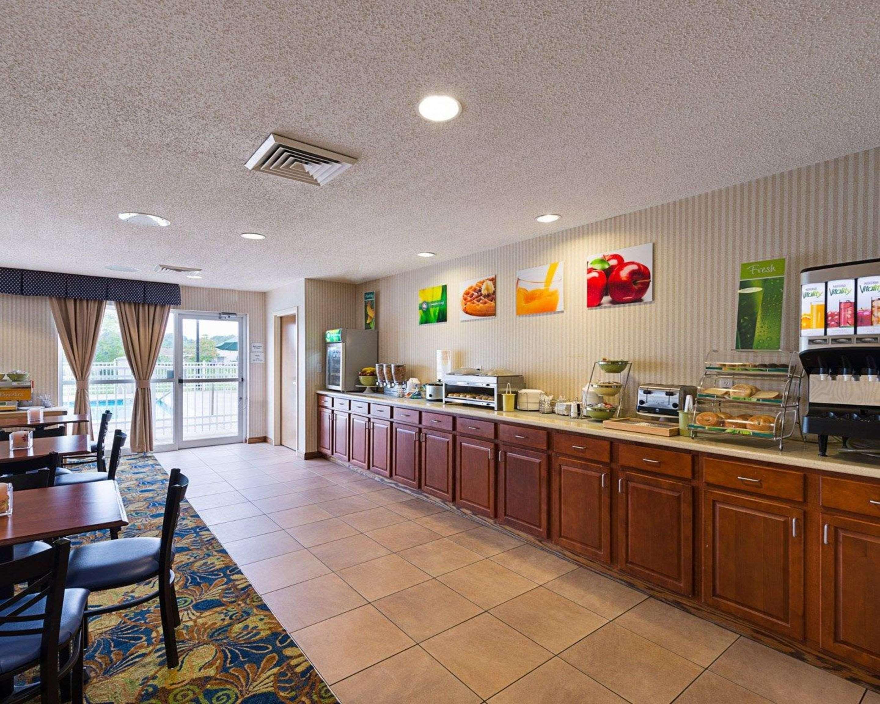 Quality Inn Spring Mills - Martinsburg North Kültér fotó