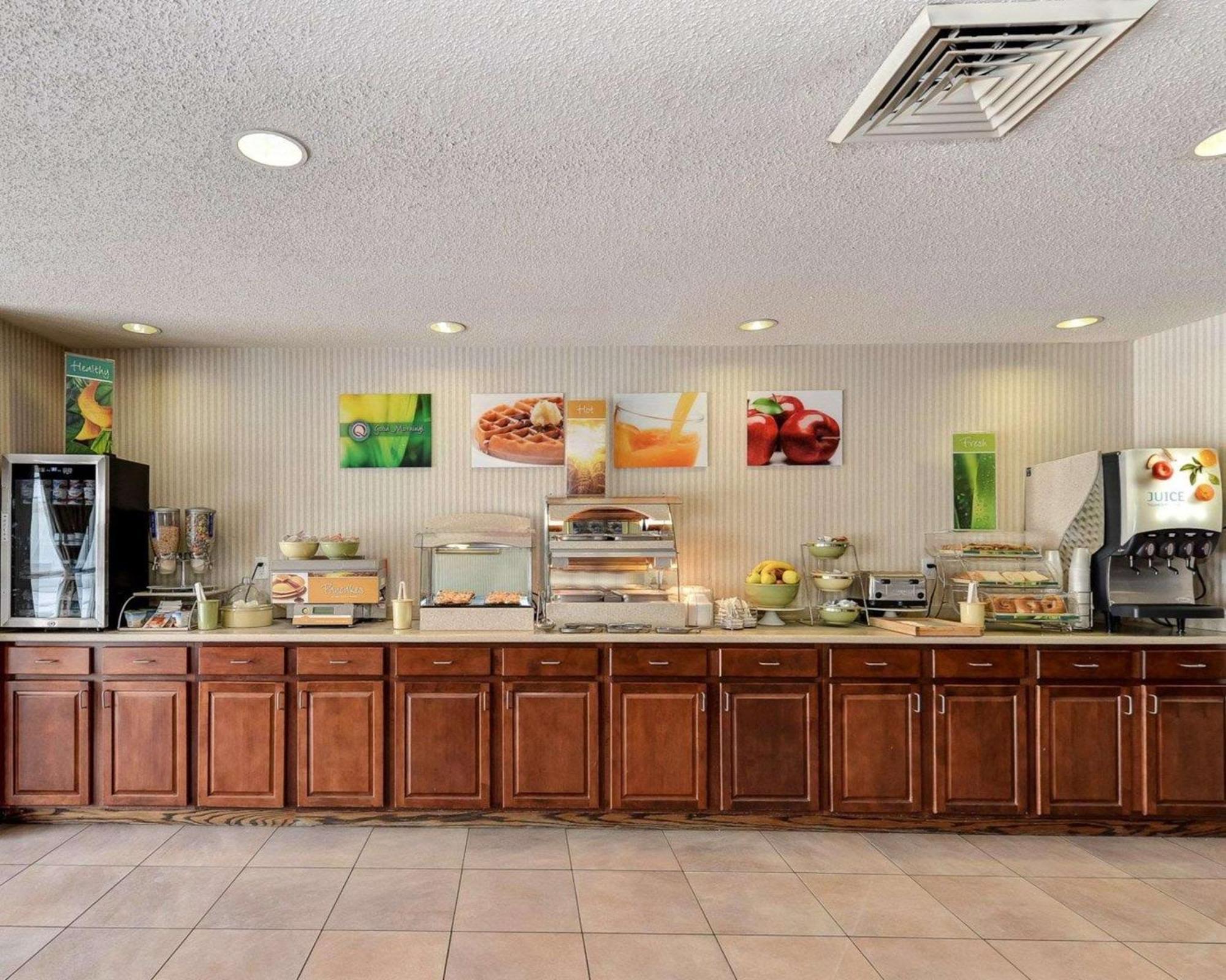 Quality Inn Spring Mills - Martinsburg North Kültér fotó
