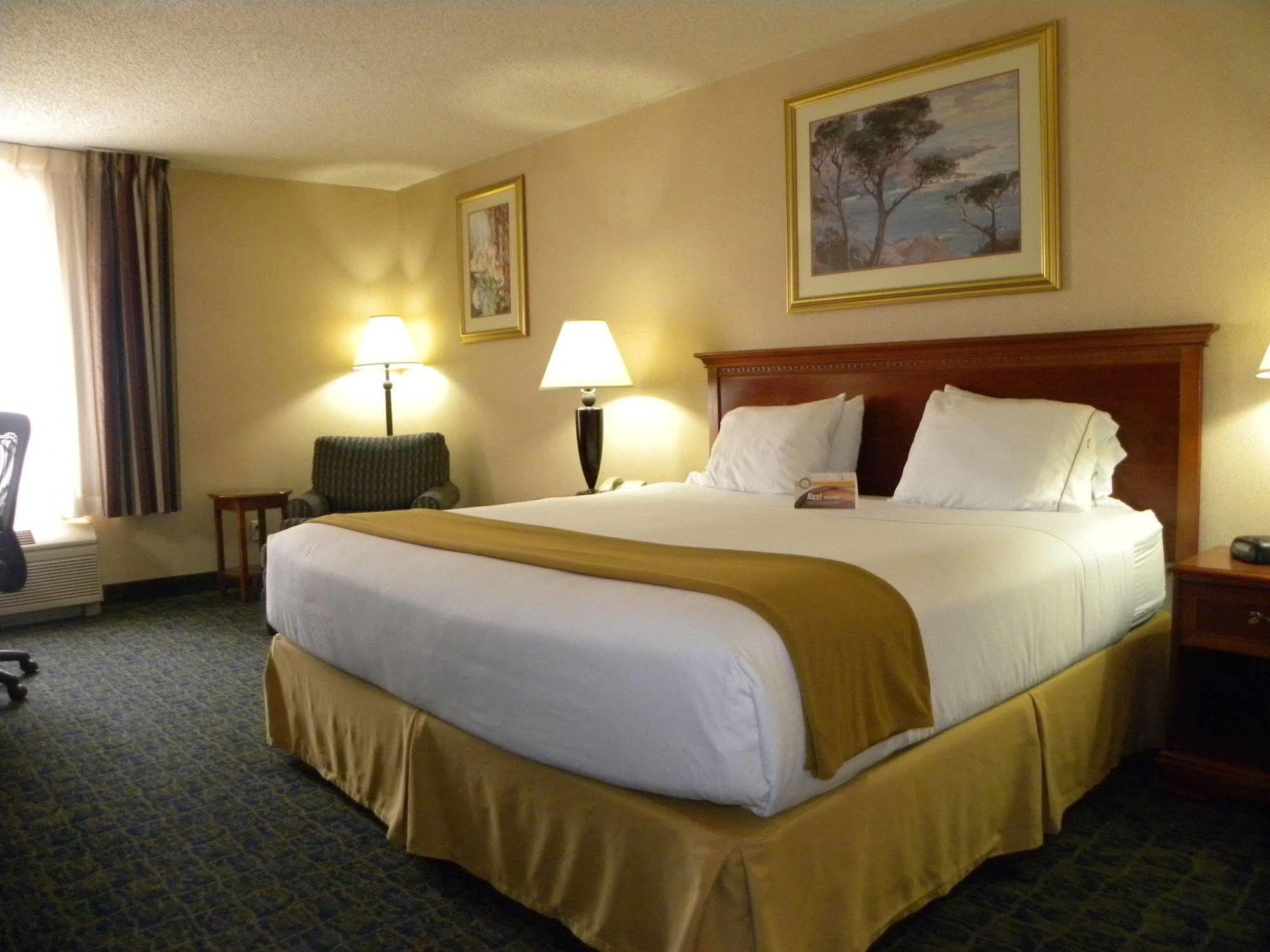 Quality Inn Spring Mills - Martinsburg North Kültér fotó